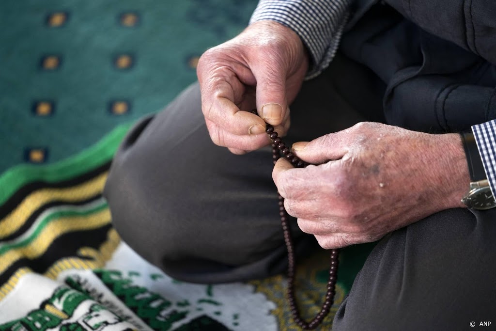Gemeente mag ook kerk of moskee sluiten bij coronabrandhaard