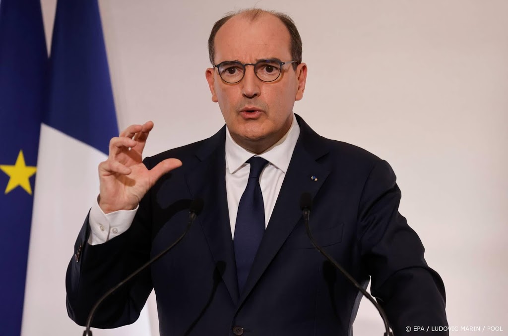 Franse premier noemt aanval bij politiebureau terrorisme