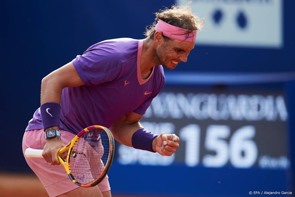 Tennisser Nadal overtuigend naar halve finales in Barcelona