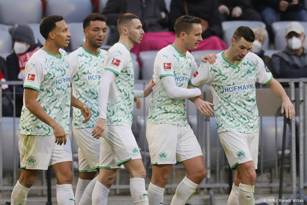 Willems en Viergever degraderen met Greuther Fürth uit Bundesliga
