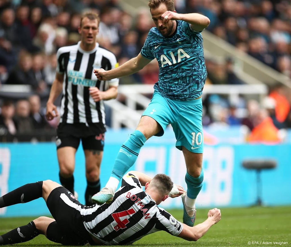 Newcastle United speelt Tottenham helemaal van het veld