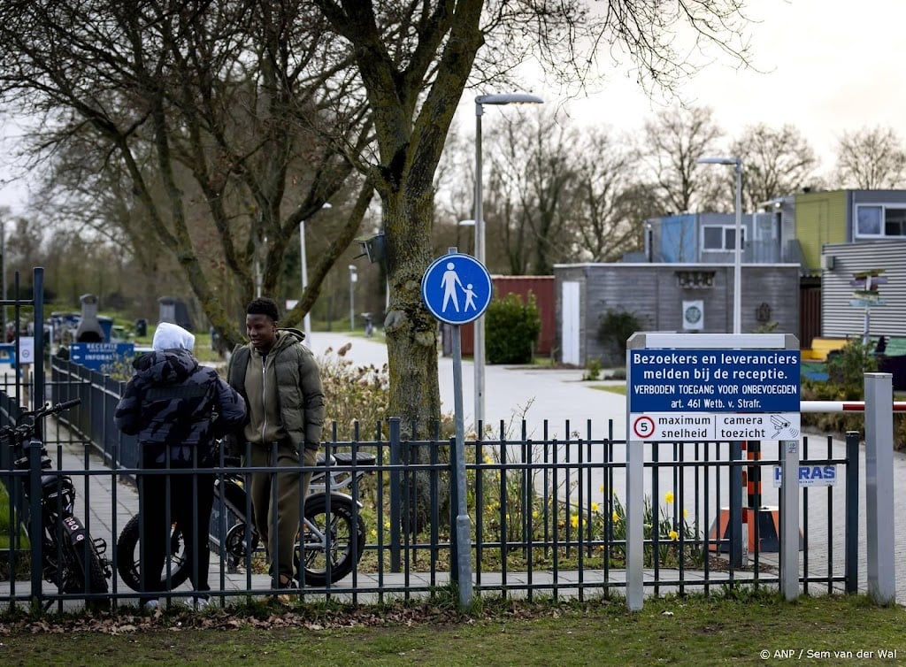 Jonge asielzoekers mogen komende jaren overwinteren bij Heino