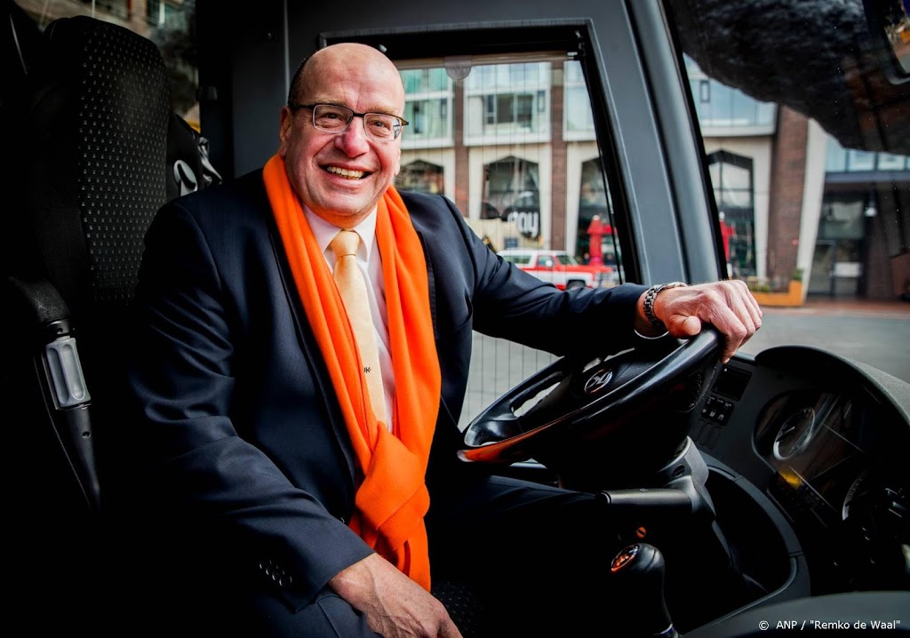 Teeven: details Teevendeal komen van boze advocaten
