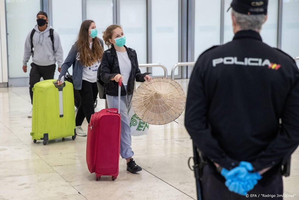 Toeristen vanaf juli onder voorwaarden weer welkom in Spanje
