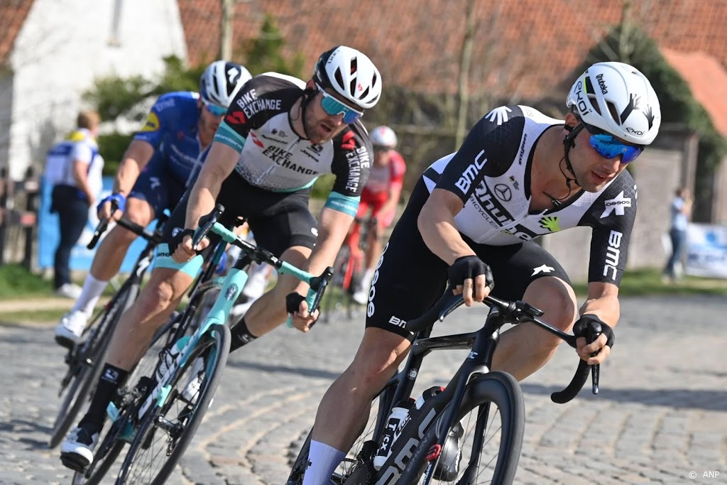 Wielrenner Campenaerts houdt Riesebeek van ritzege af in Giro
