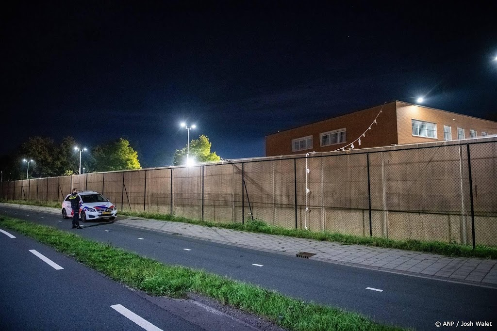 Medewerker PI Alphen op staande voet ontslagen om smokkel