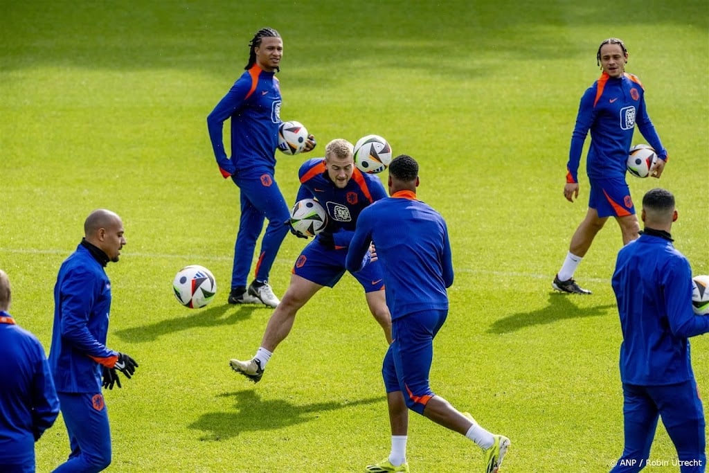 2000 fans komen naar open training van Oranje voor EK 
