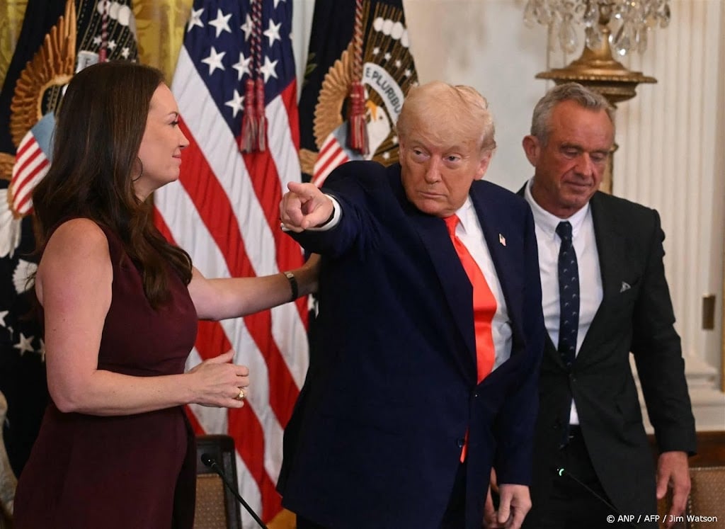 Damrak blijft terughoudend door belastingplan Trump