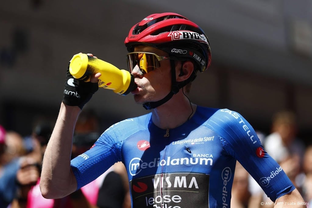Vingegaard grijpt met derde ritzege roze trui in Giro d'Italia