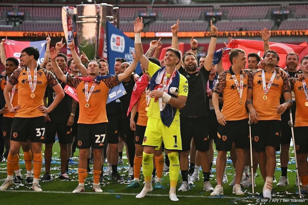 Hull City promoveert naar Premier League na zege op Middlesbrough