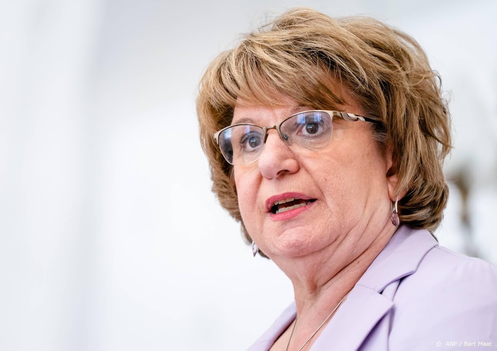 Kamer praat over nieuwe formatiefase en voorstel Hamer