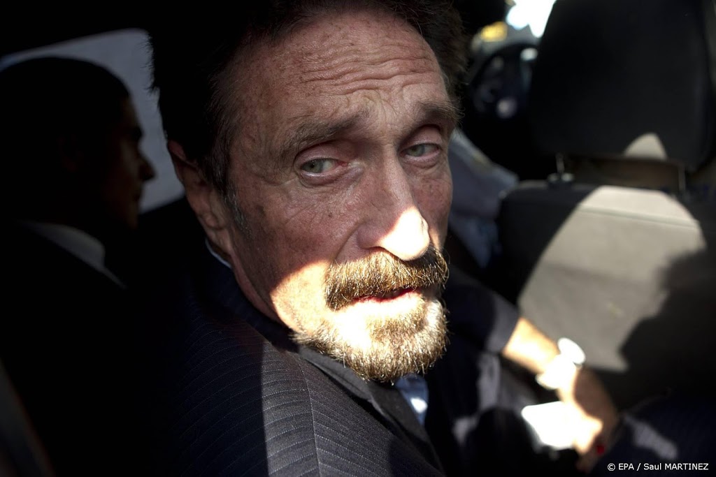 Softwarepionier McAfee dood in Spaanse cel