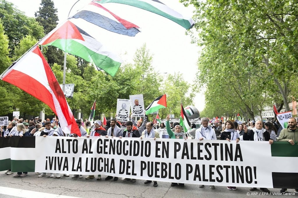 Spanje wil dat EU associatieverdrag met Israël direct opzegt