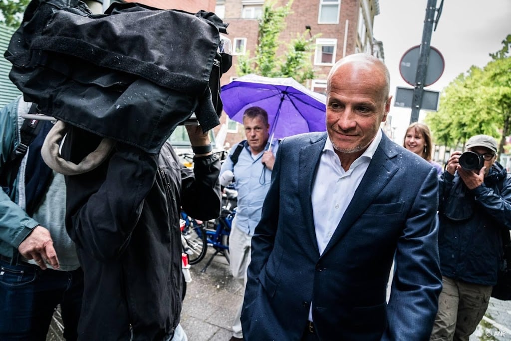 Voormalig Jumbo-topman Van Eerd ontkent ook bij begin rechtszaak