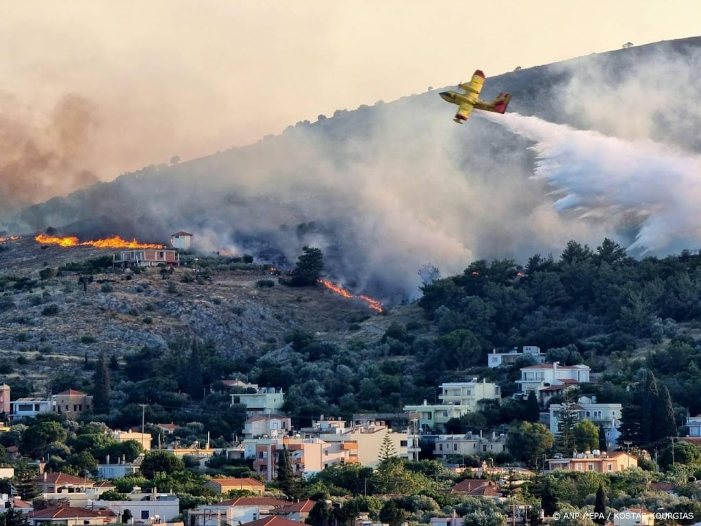 Noodtoestand op Grieks eiland Chios om branden