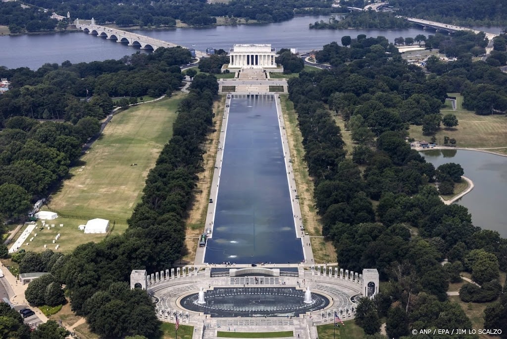 Volgens Trump is Reflecting Pool getroffen door vandalen met mes
