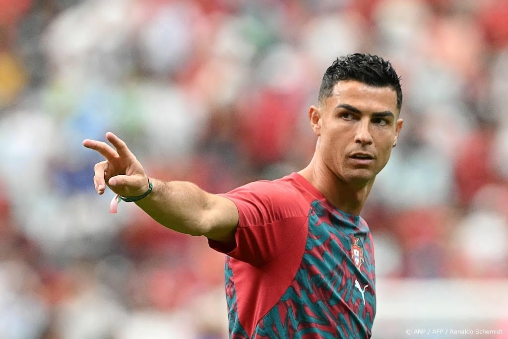 Portugal met Ronaldo en Félix tegen Oezbekistan