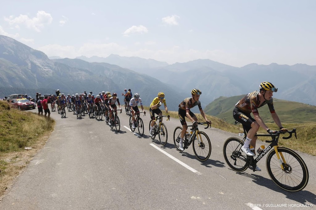 Jumbo-Visma eindigt Tour de France zonder Van Hooydonck