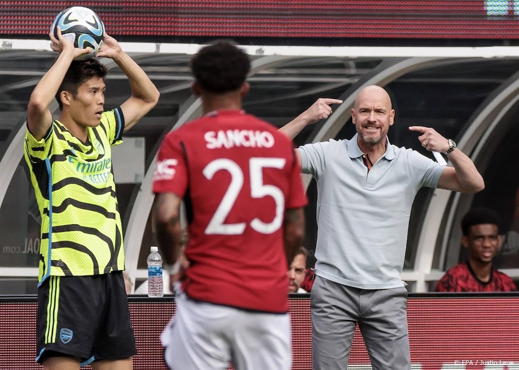 Ten Hag wint met ManUnited oefenwedstrijd van Arsenal