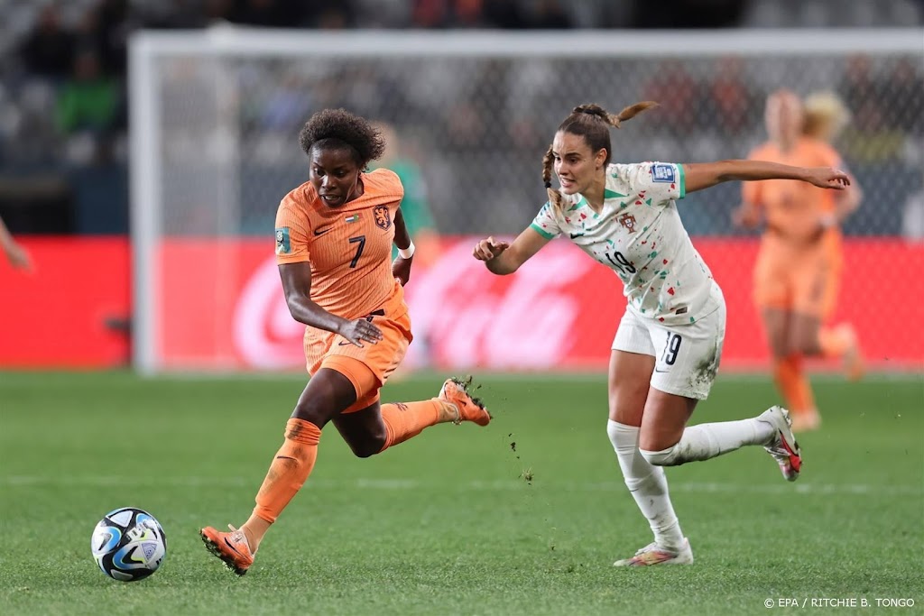Voetbalsters beginnen WK met zege op Portugal