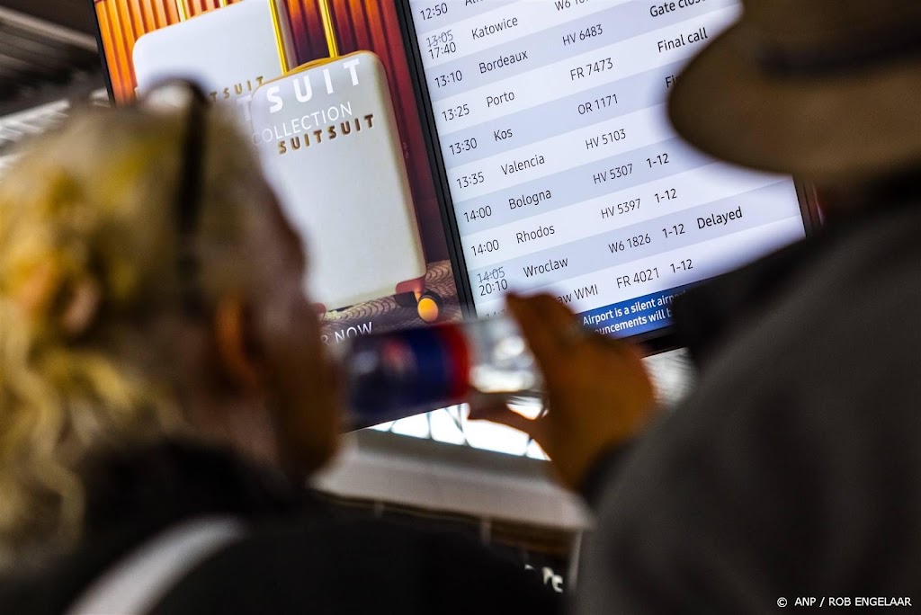 TUI: Nederlanders niet massaal terug naar huis om branden Rhodos