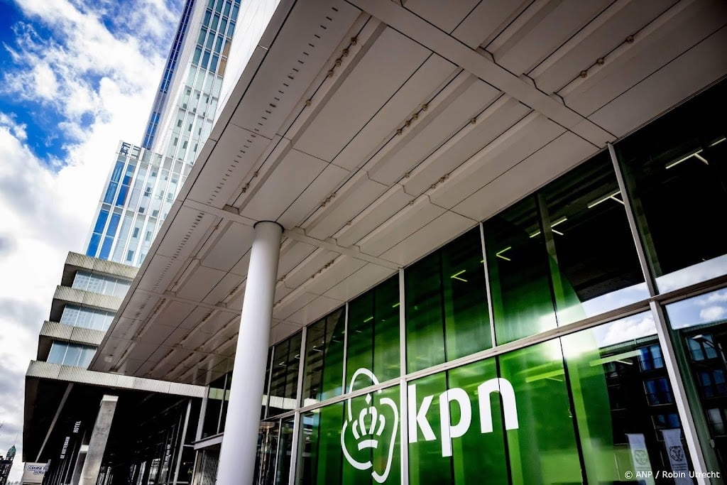 KPN blijft groeien op Nederlandse glasvezelmarkt 