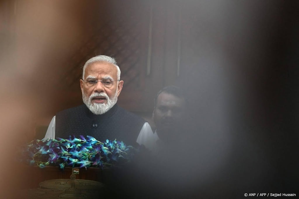 Modi belooft strenge straffen voor examenfraude