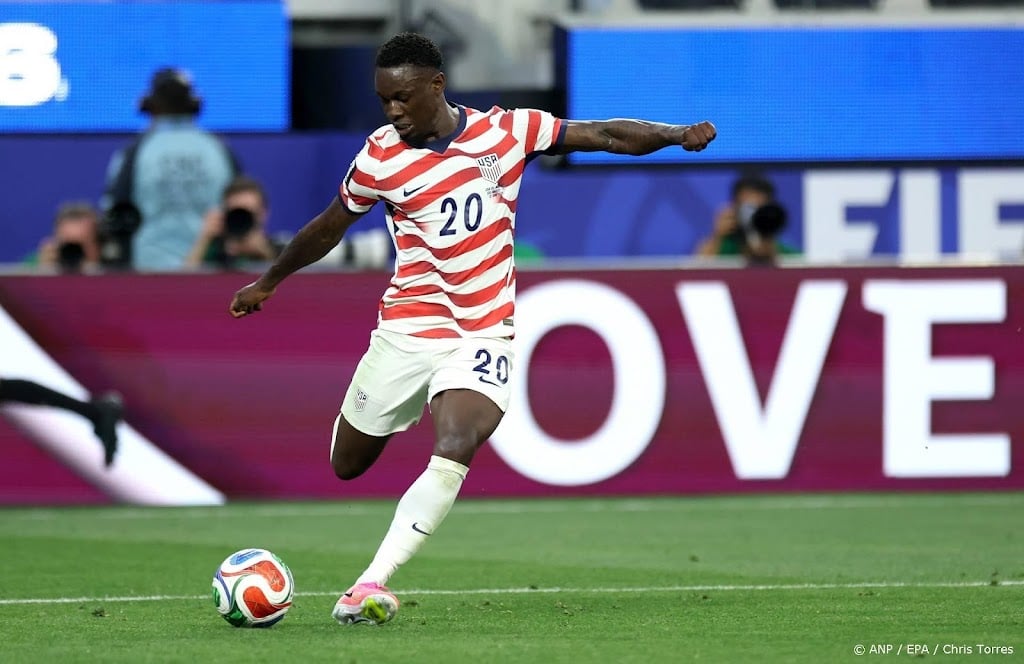 KNVB in afwachting van toelichting FIFA over zaak-Balogun