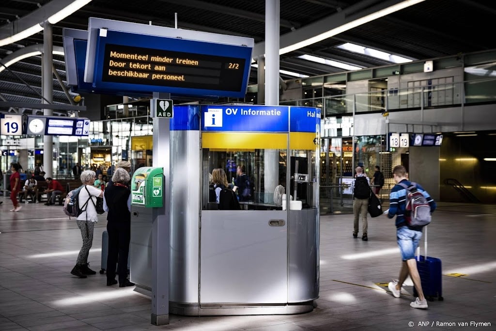 NS versobert dienstregeling in 2023 vanwege personeelskrapte