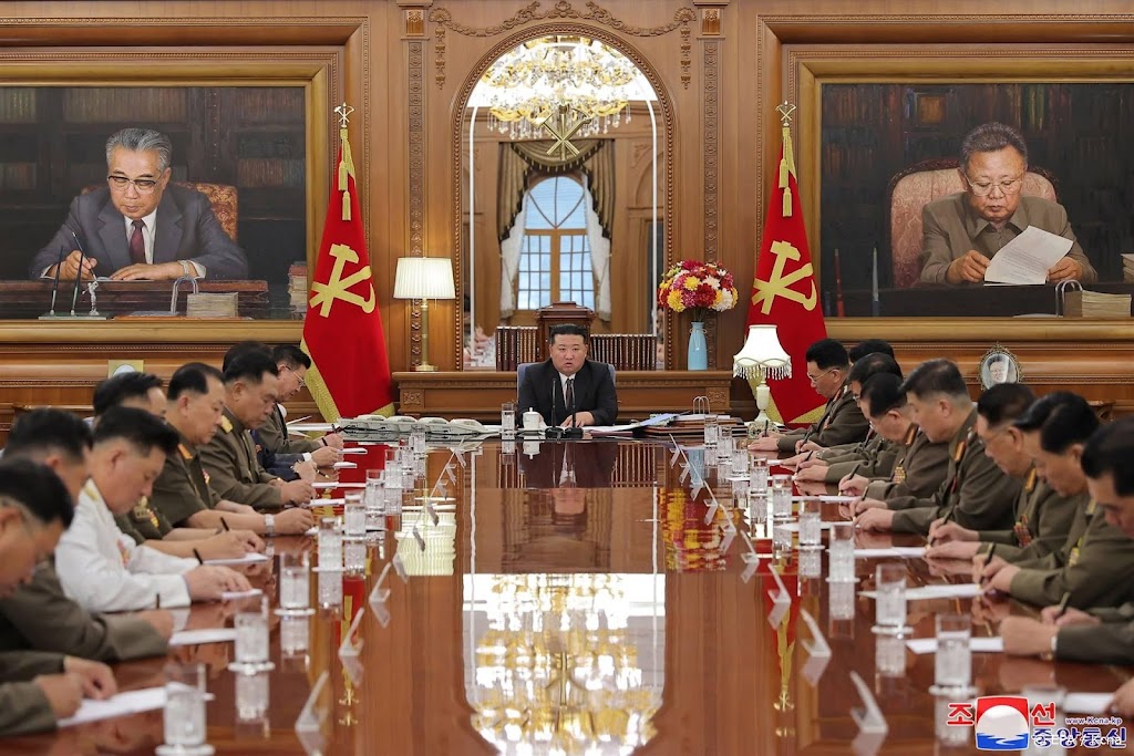 Geïsoleerd Noord-Korea steeds verder van het slot na pandemie