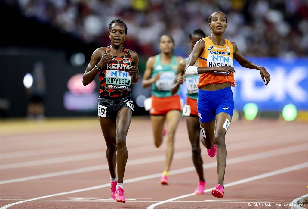 Hassan loopt alles op kop en snelt naar WK-finale 5000 meter 