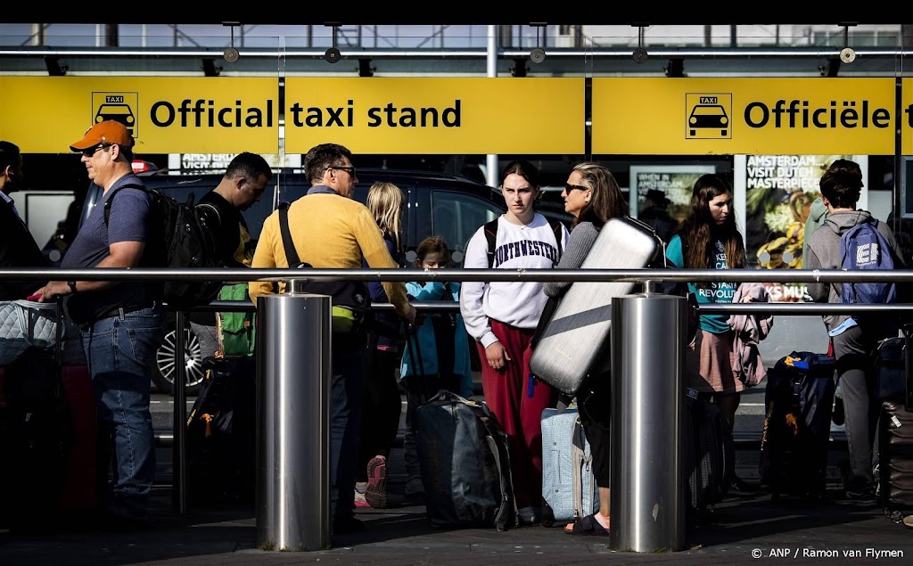 Taxi Schiphol duurder geworden, prijs net buiten Europese top 10