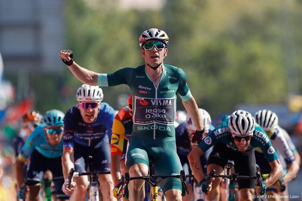 Wielrenner Van Aert wint ook zevende etappe in Vuelta