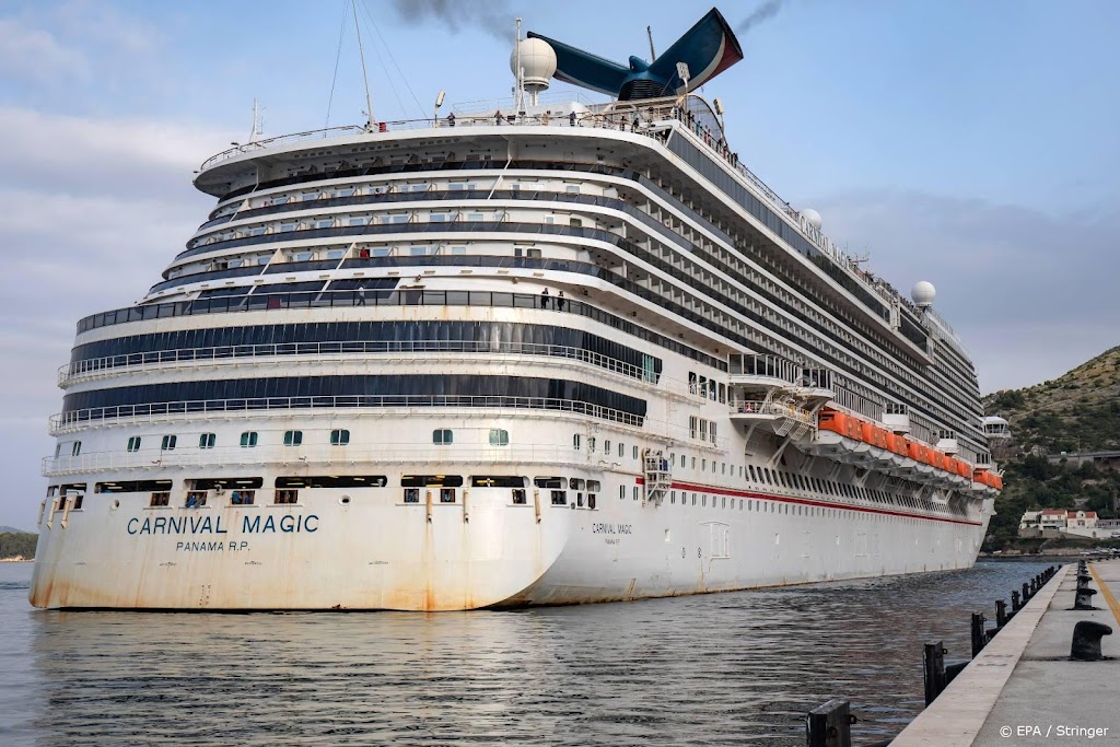 Ruim helft vloot cruisemaatschappij Carnival gaat weer varen