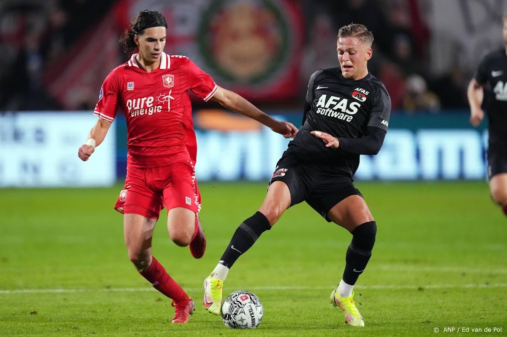 FC Twente wint tegen AZ voor derde keer op rij
