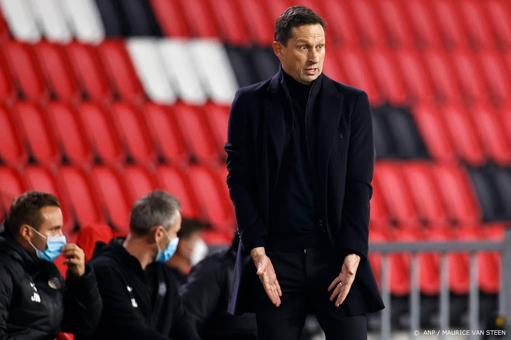 Trainer Schmidt weet zaterdag wie hij tegen Vitesse kan opstellen