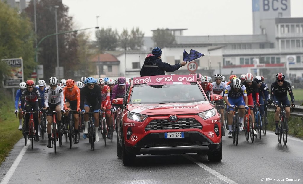 Giro d'Italia geeft prijzengeld ingekorte etappe aan goed doel