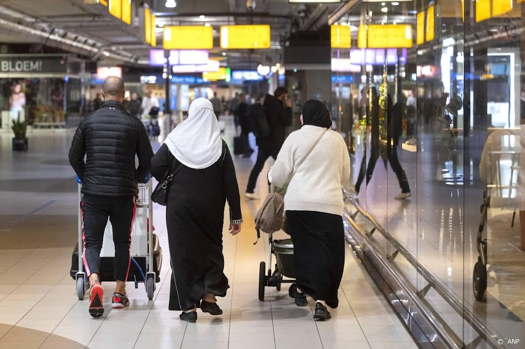 Repatriëringsvlucht van Transavia uit Marokko landt op Schiphol 