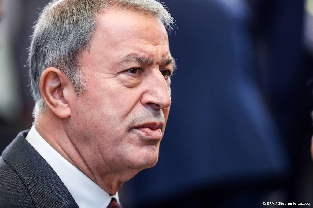 Turkse defensieminister waarschuwt voor allianties binnen de NAVO