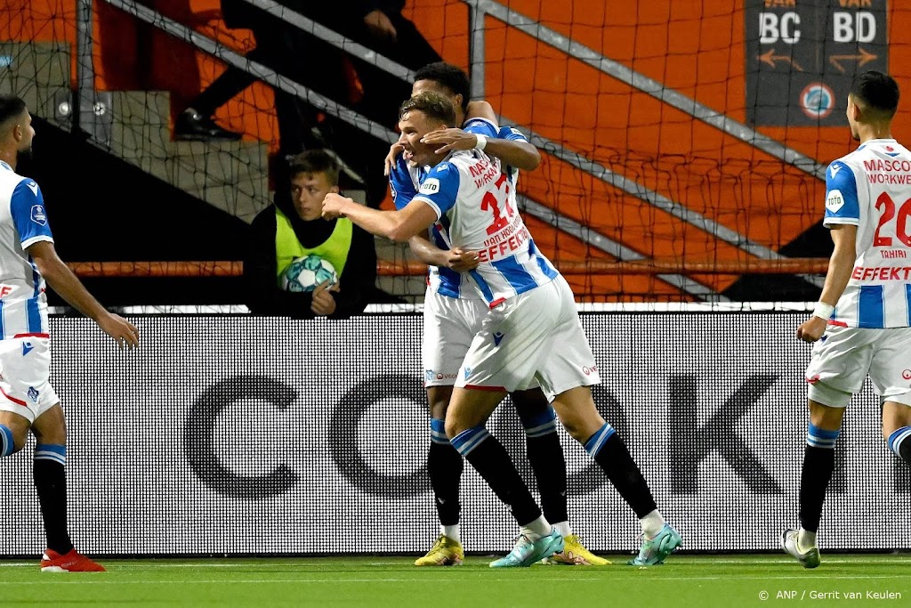 Sc Heerenveen boekt in Volendam tweede zege in uitwedstrijd