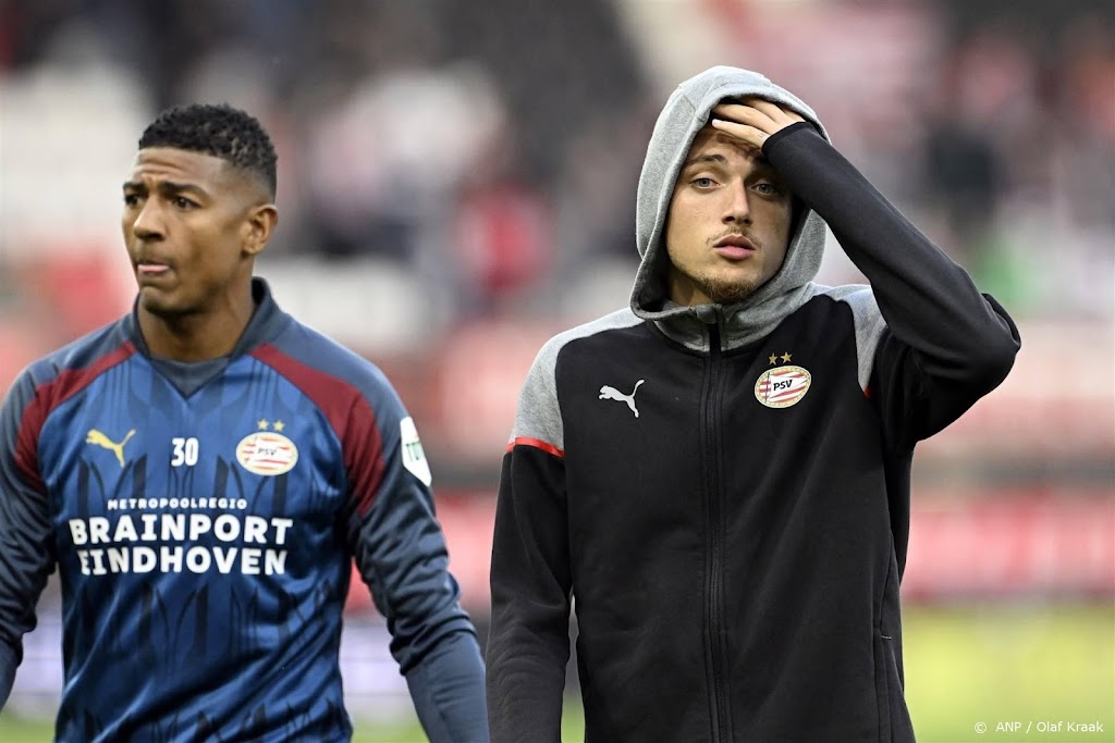 PSV zonder geblesseerde Lang naar RC Lens