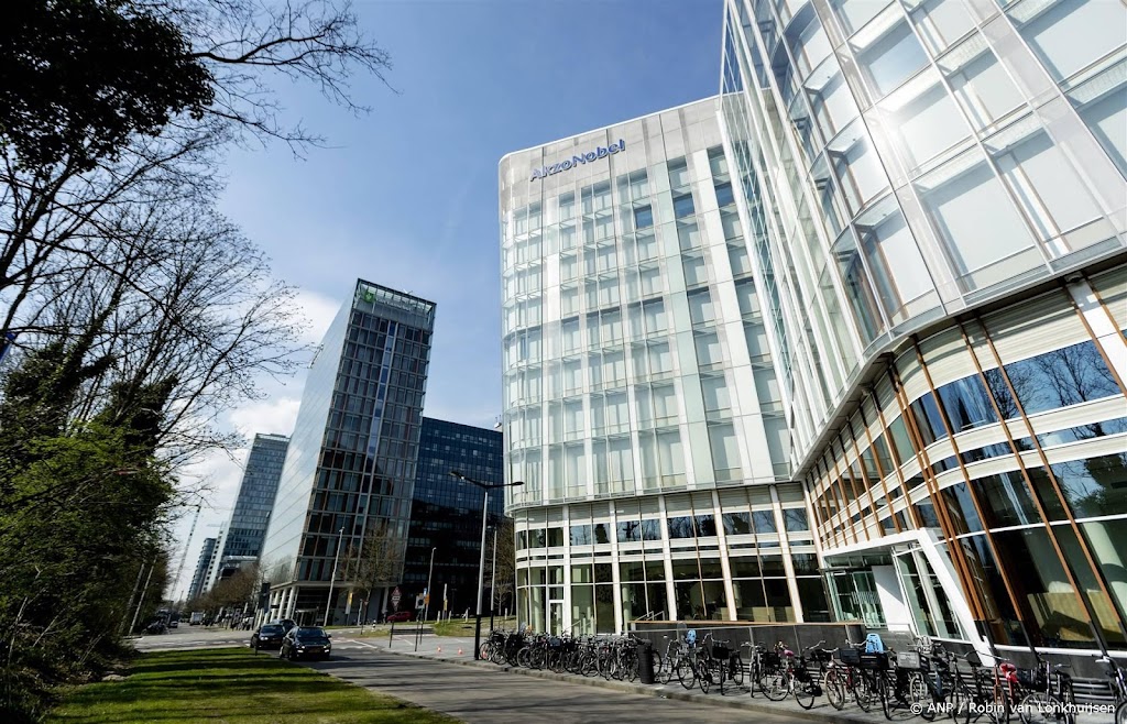 AkzoNobel zakt op Damrak na kwartaalcijfers