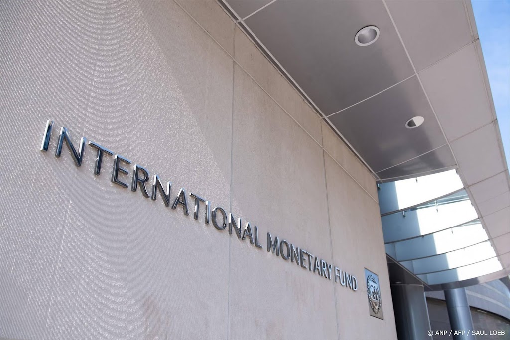 IMF: Frankrijk en Italië missen begrotingsnorm Brussel nog jaren