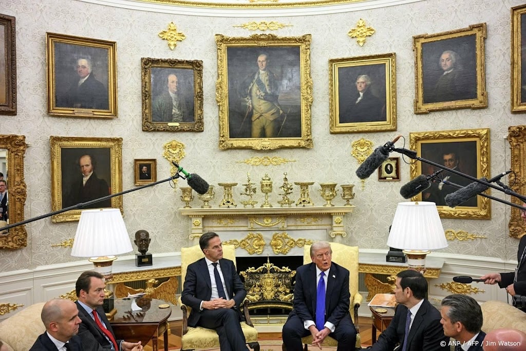 Trump: ontmoeting met Poetin gaat niet door