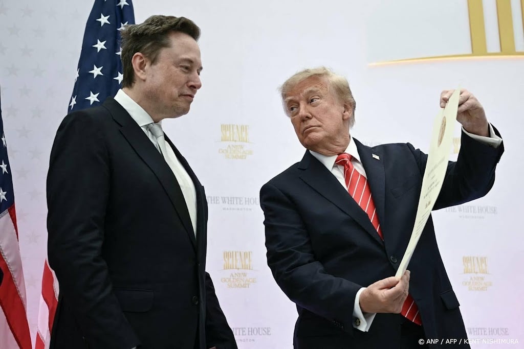 Musk geeft Republikeinen ruim 445 miljoen dollar voor midterms