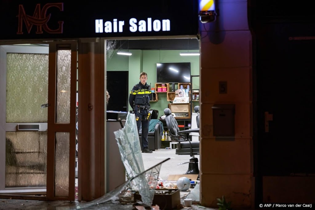 Kapperszaak Vlaardingen moet langer dichtblijven