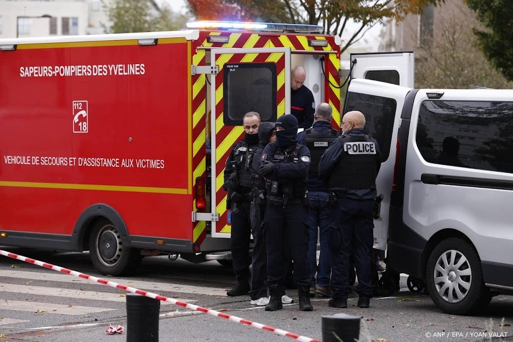 Terreuronderzoek geopend naar verdachte schietpartij Parijs