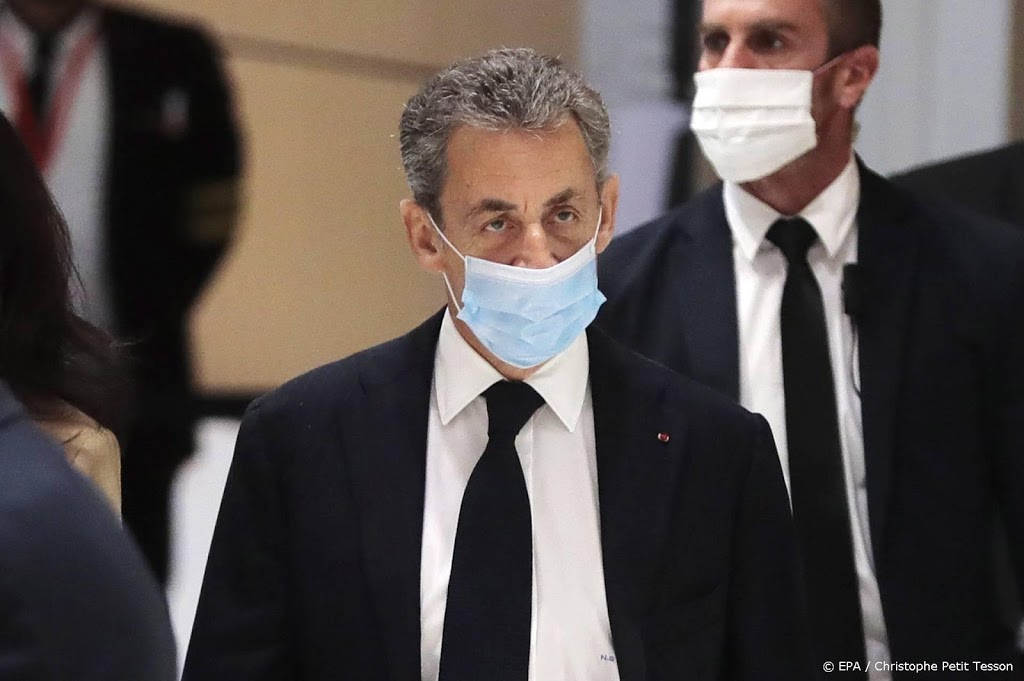 Corruptiezaak tegen oud-president Sarkozy is opgeschort