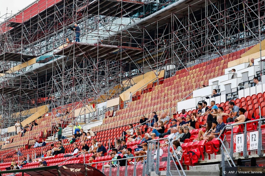 Onderzoeksraad presenteert rapport instorten dak AZ-stadion