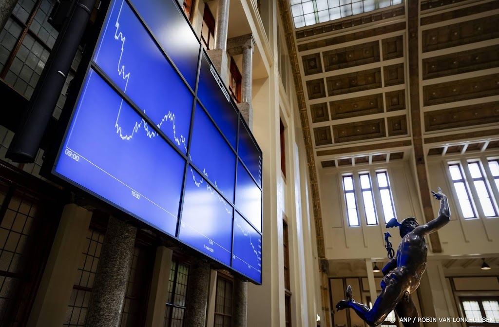 Chipbedrijven ASMI, Besi en ASML onderaan in dieprode AEX